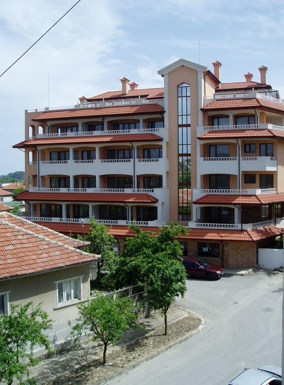 Byala Home Apartment Complex エクステリア 写真