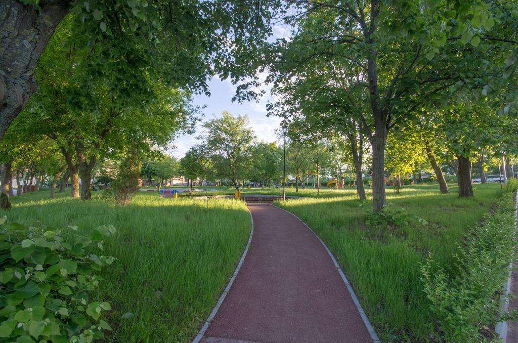 Byala Home Apartment Complex エクステリア 写真