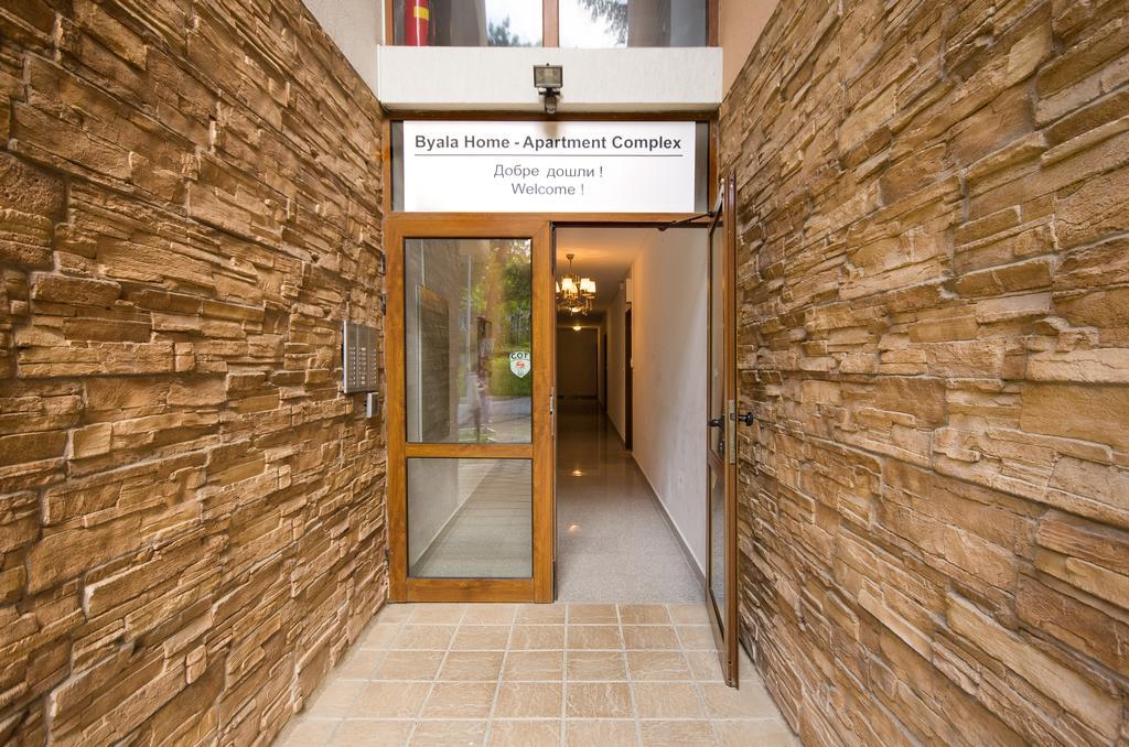 Byala Home Apartment Complex エクステリア 写真