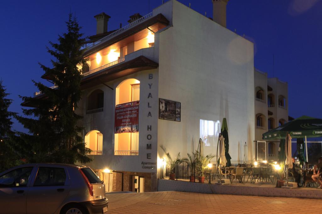 Byala Home Apartment Complex エクステリア 写真